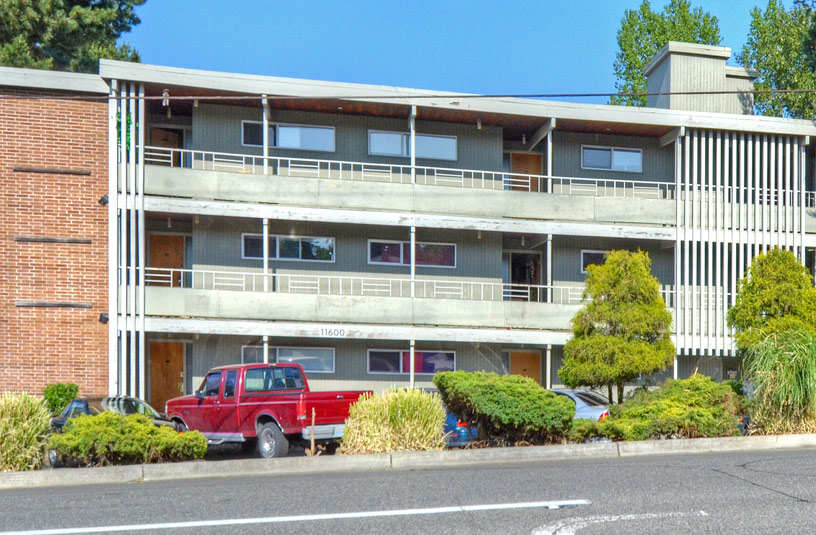 South Seattle Apartment Building Building With Style Seattle