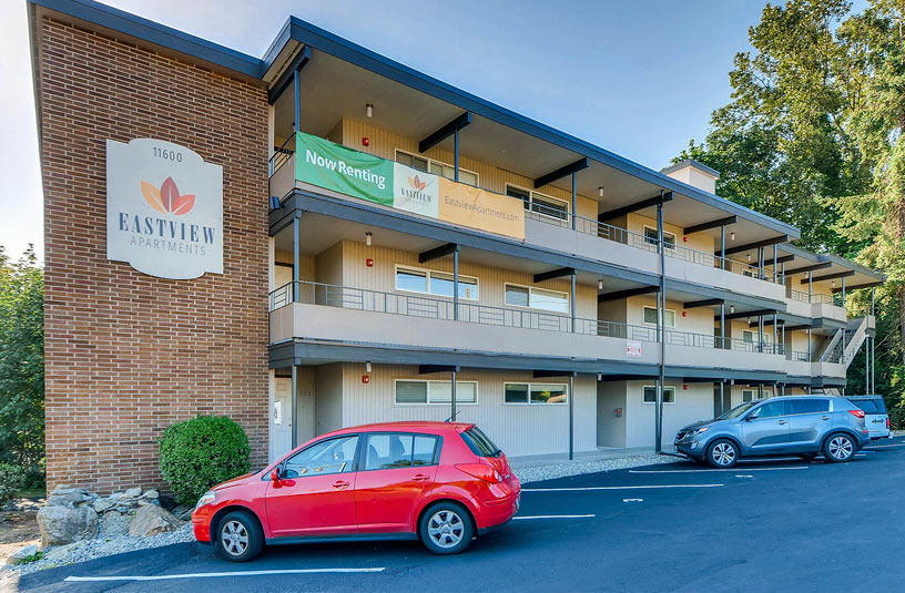 South Seattle Apartment Building Building With Style Seattle